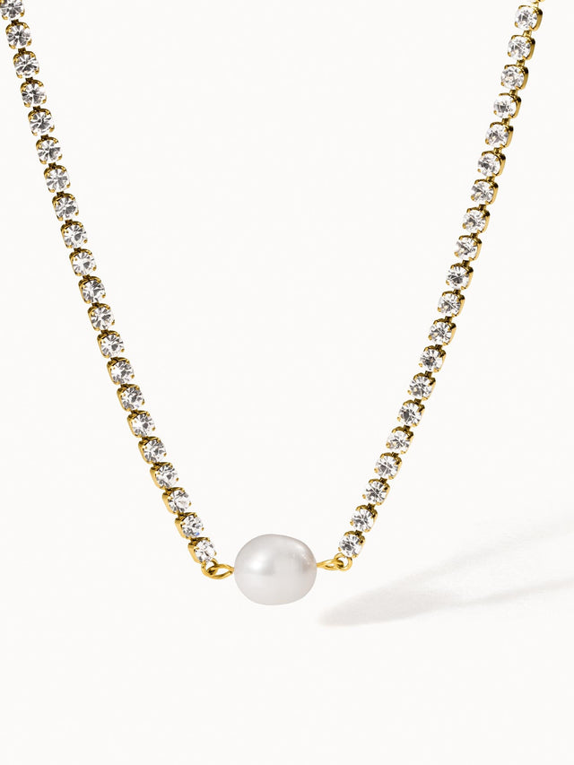 Collana di perle scintillanti