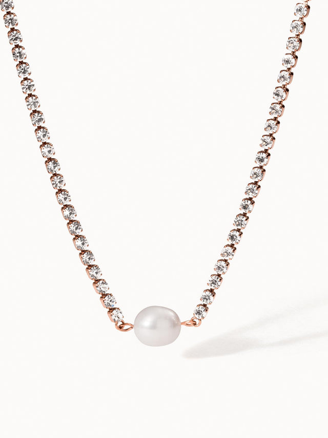 Collana di perle scintillanti