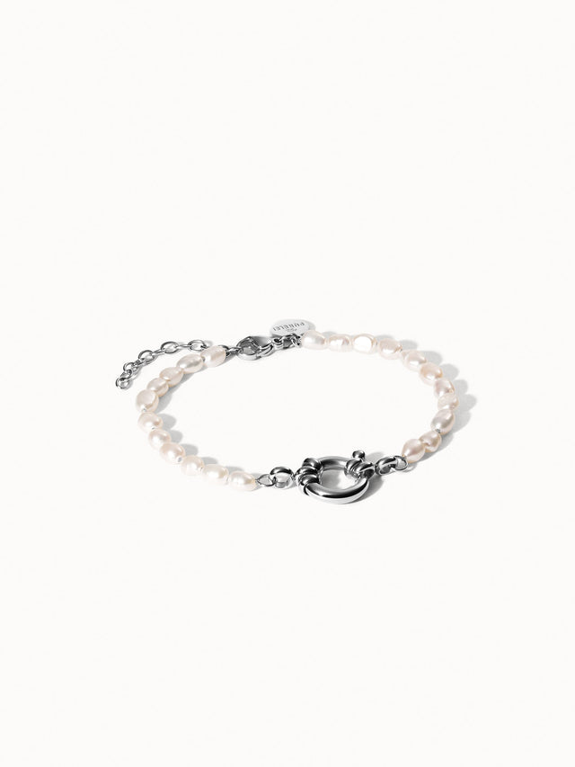 Charm Armband mit Perlen aus nickelfreiem Silber mit Süßwasserperlen, minimalistisches Design, PURELEI.