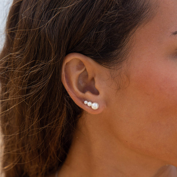 Finesse Earring