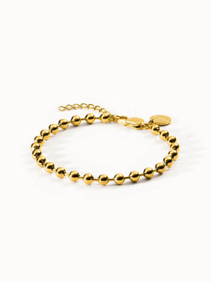 {"color":"Gold", "type":"lead_image"}