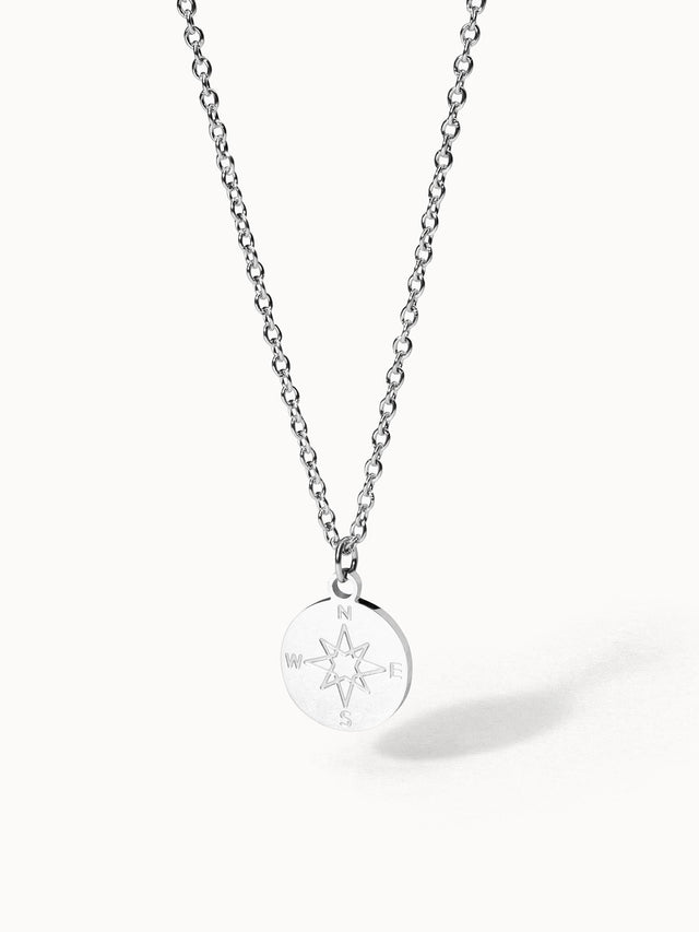 Collana con bussola