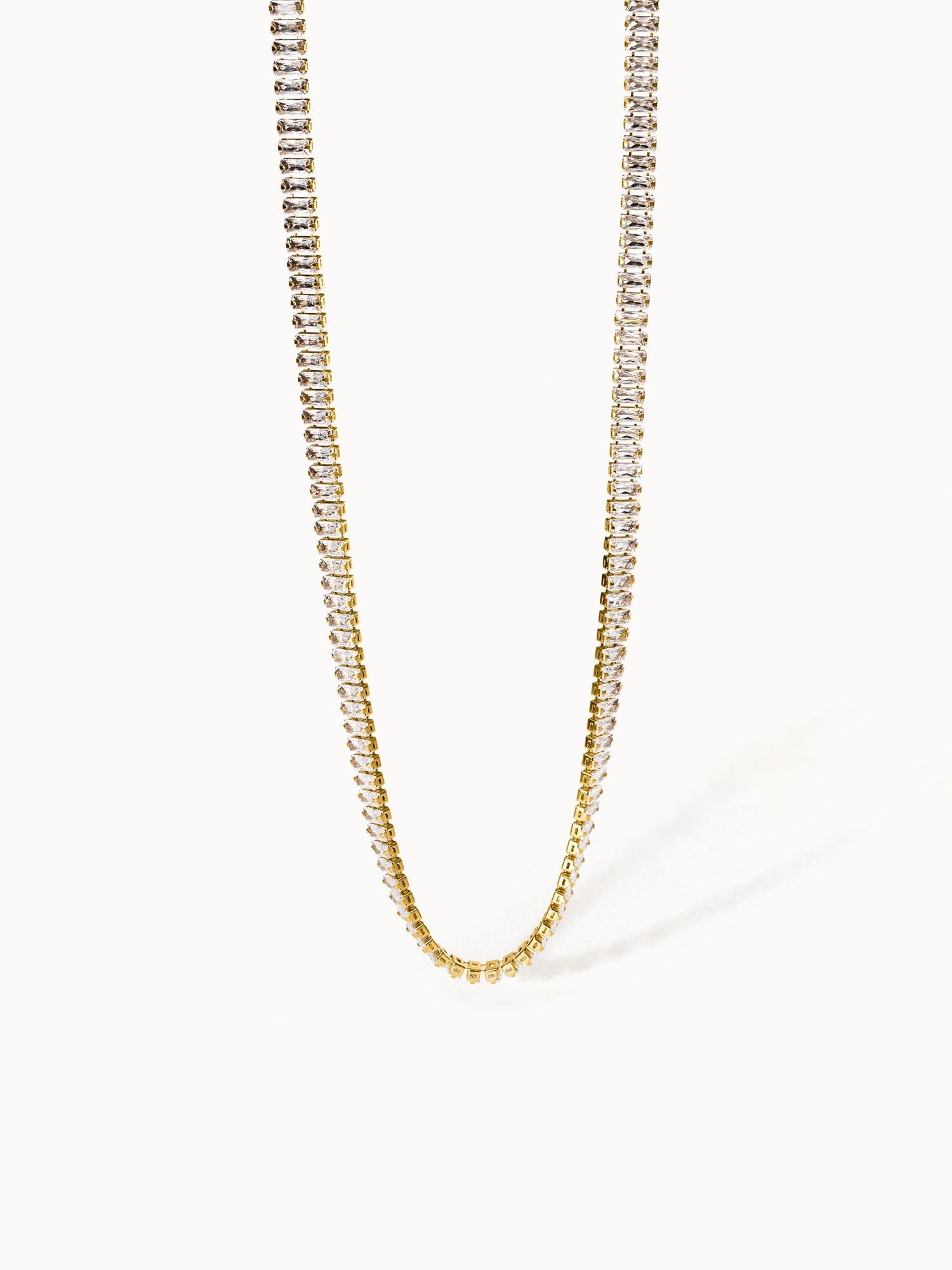 Collana di cristalli luminosi