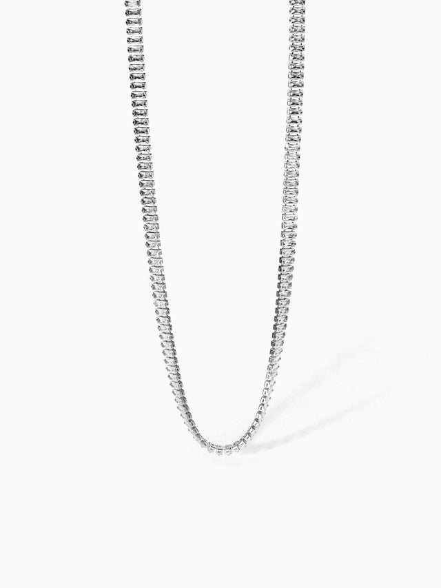 Collana di cristalli luminosi