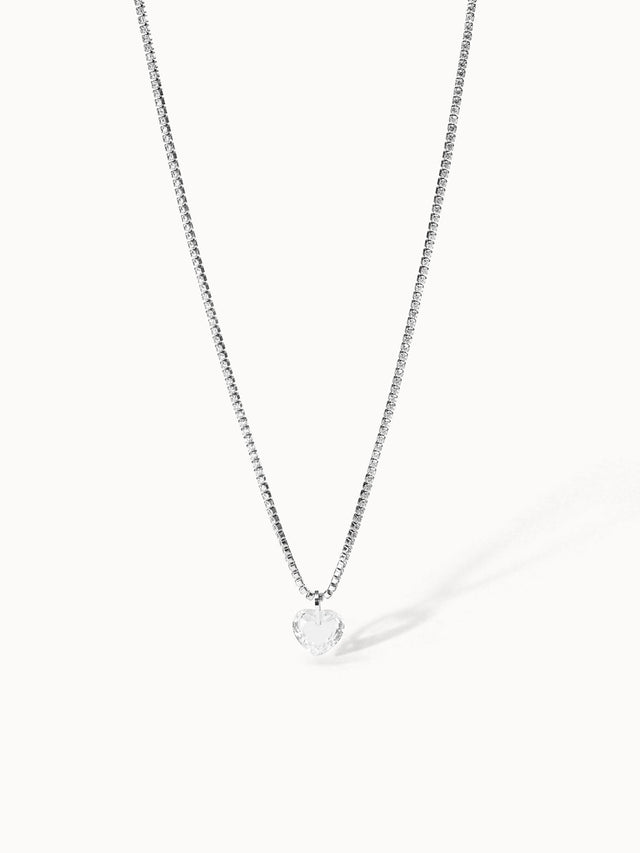 Collana traslucida