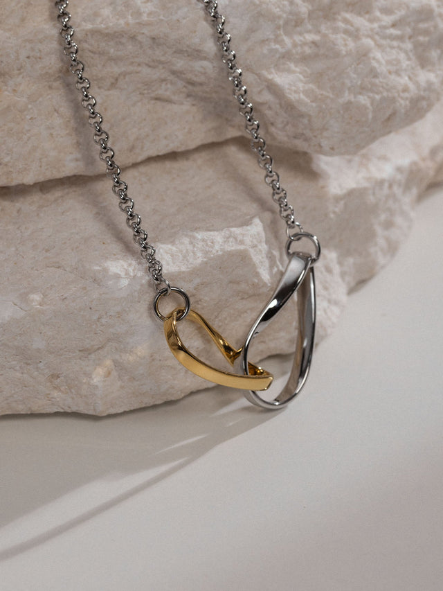 Balance Necklace