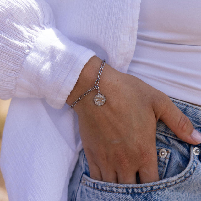 Mahina Club Lei Charm