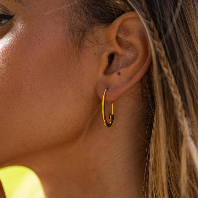 Cachet Earring