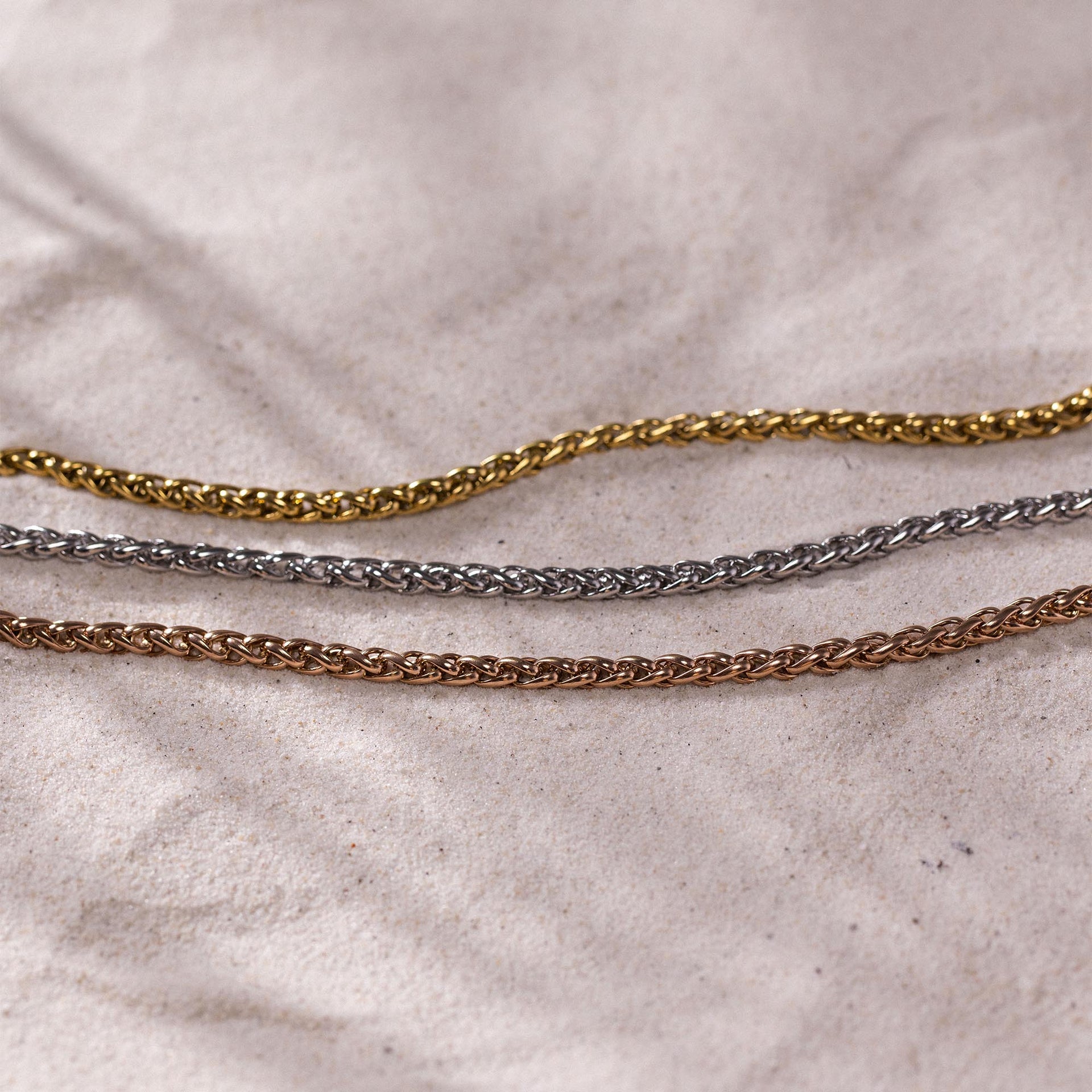 Twisted Bold Necklace