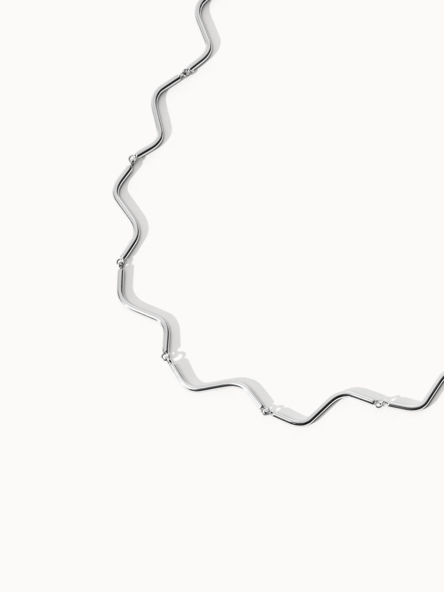 Collana Waves