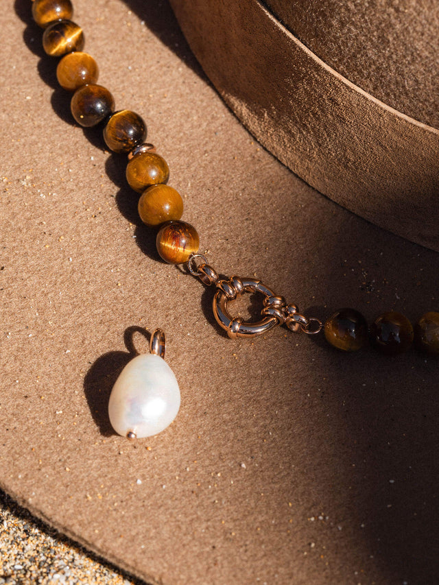 Charm di perle organiche