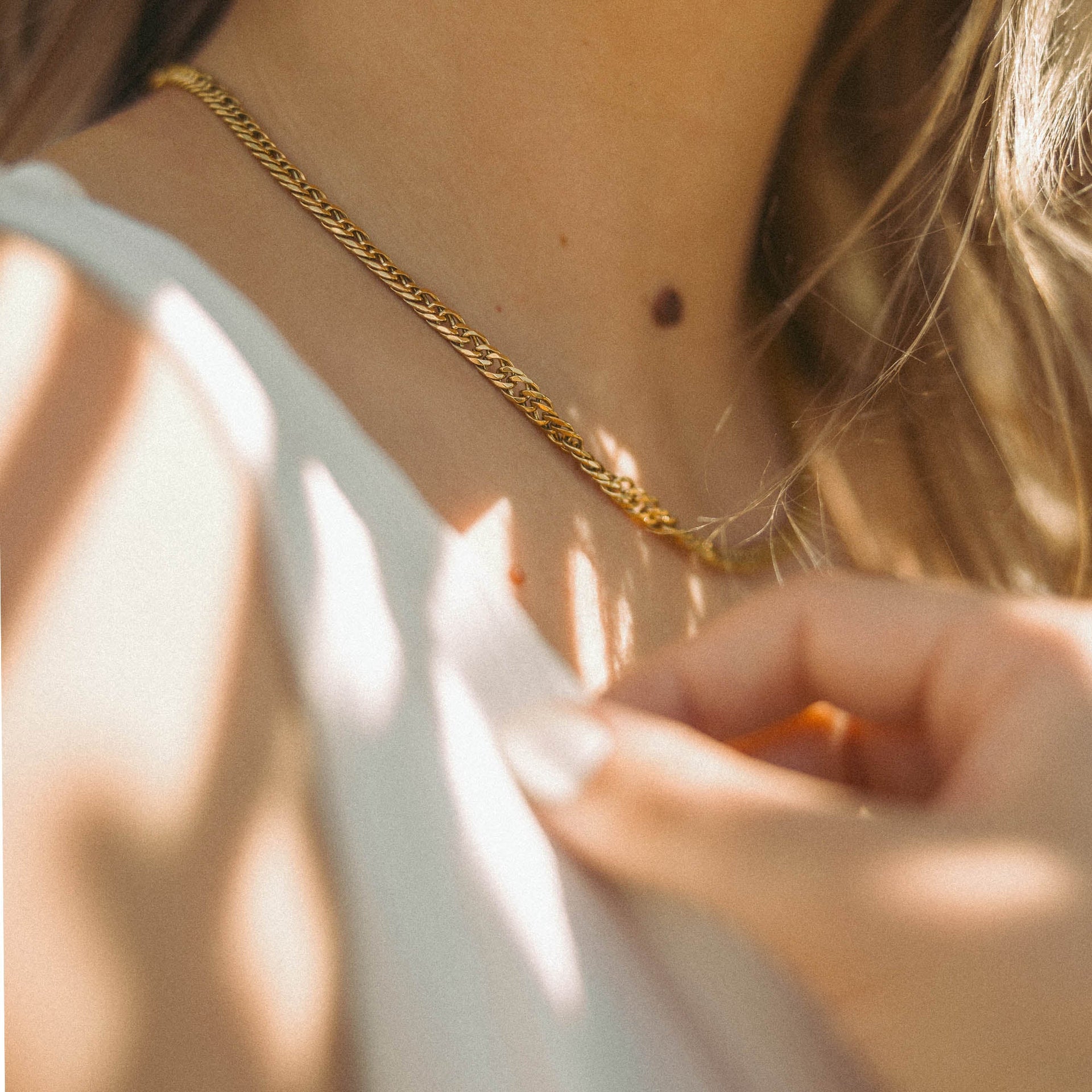 Collana di seta