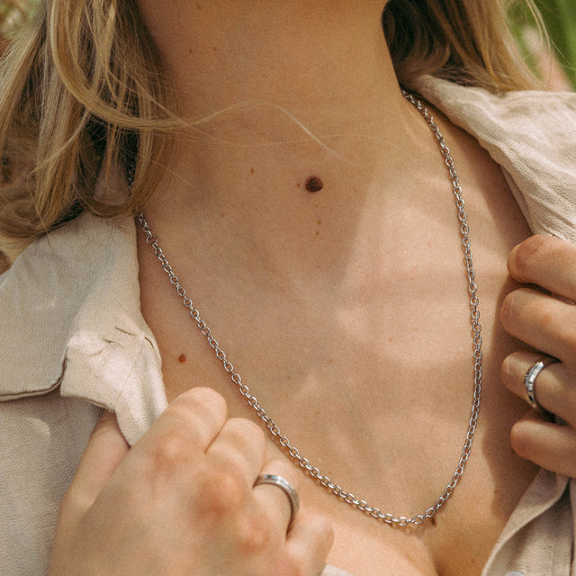 Collana in lino