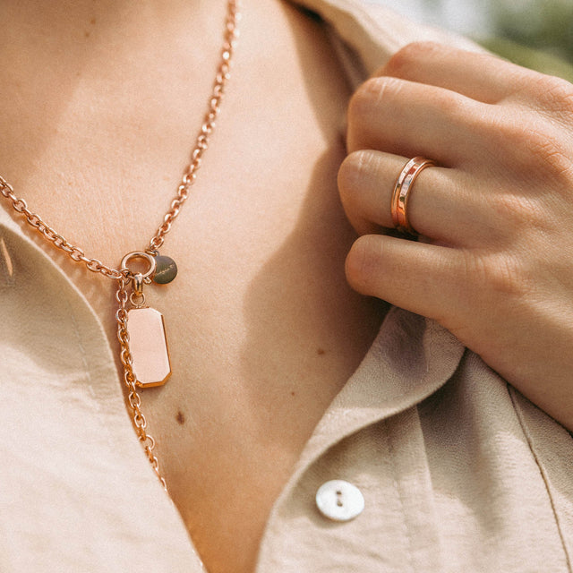 Collana in lino