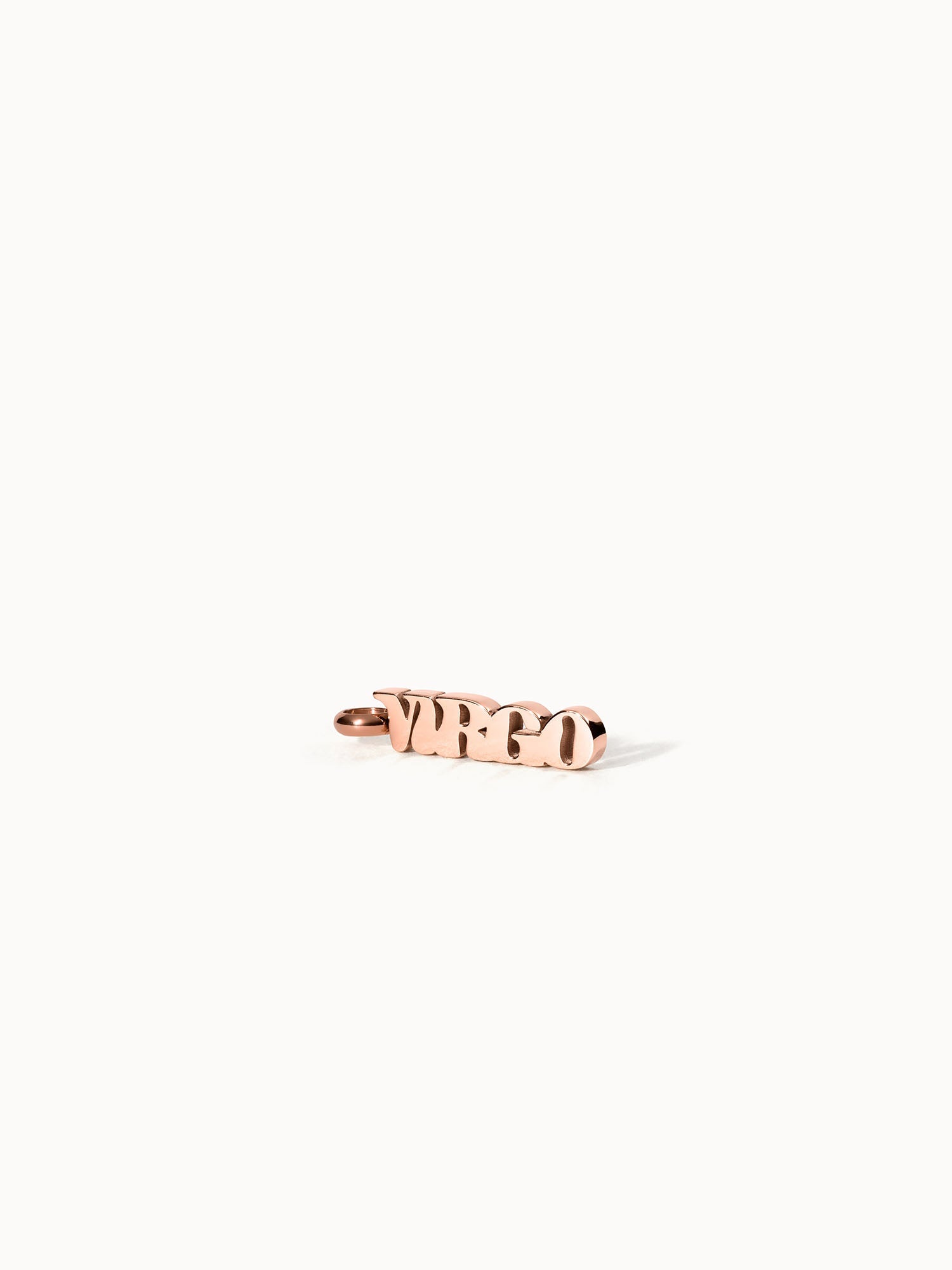Charm a forma di lettera Virgo