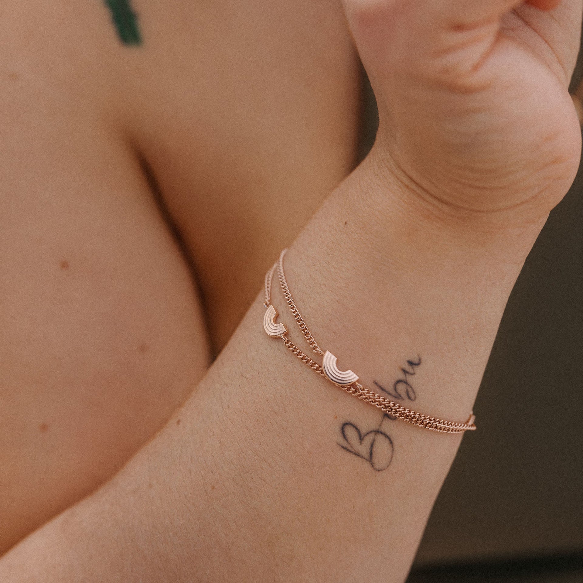 Set di braccialetti d'amore arcobaleno