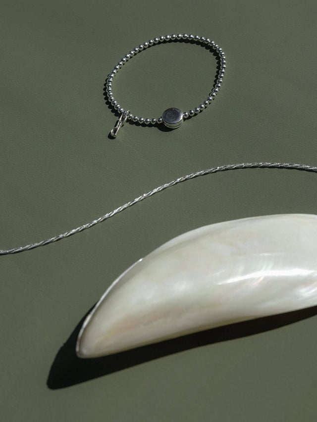 Essence Bracelet - INT PURELEI