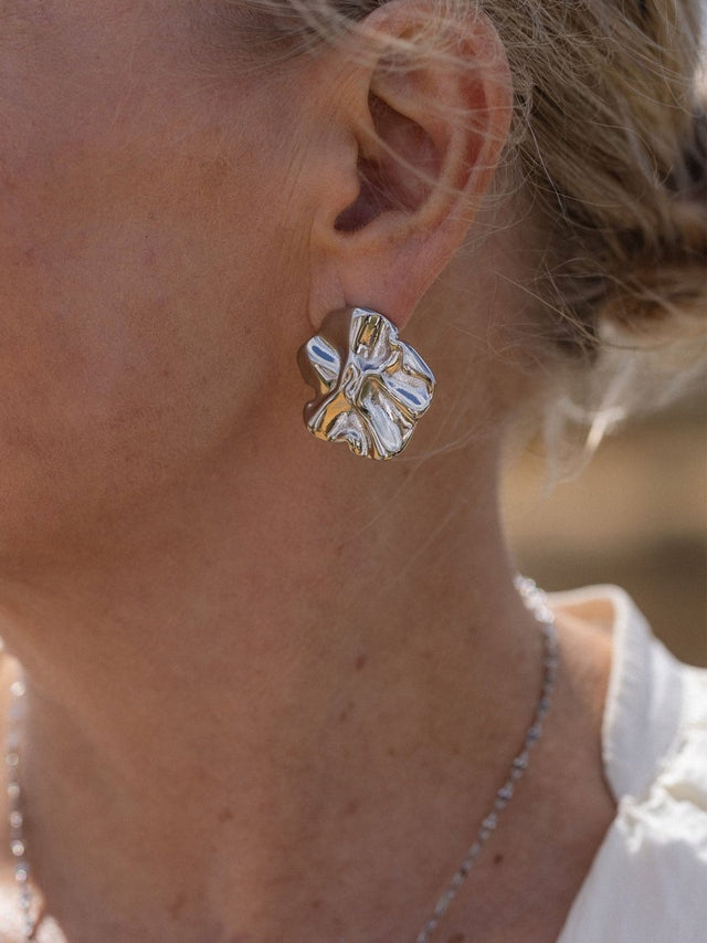Flora Earrings - INT PURELEI
