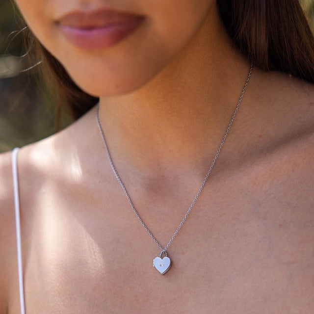 Heartbeat Medallion Necklace - INT PURELEI