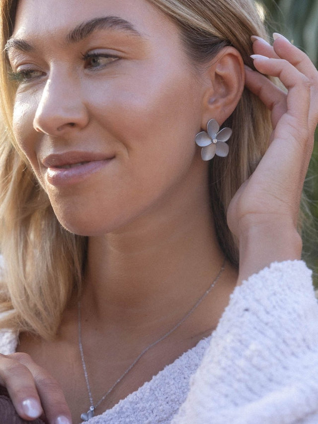 Mahina Club EmpowHER Earrings - INT PURELEI