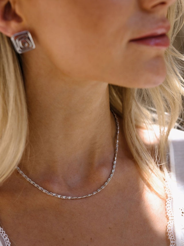 Motions Necklace - INT PURELEI