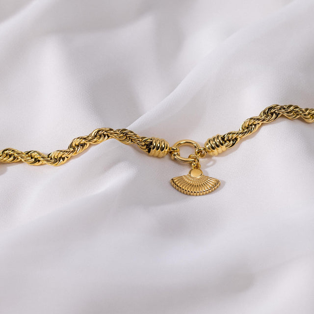 Breeze Charm