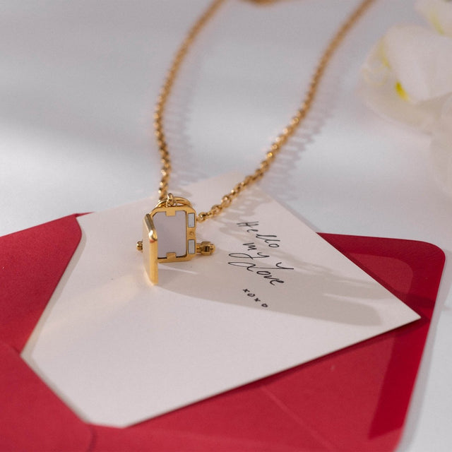 Soulmate Medallion Necklace - INT PURELEI