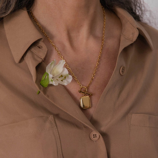 Soulmate Medallion Necklace - INT PURELEI