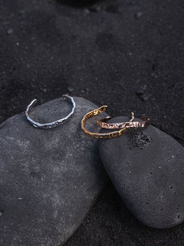 Volcano Armcuff - INT PURELEI